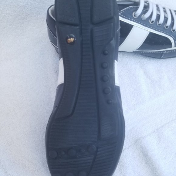 Mens brand new leather blue/white runners. - Picture 9 of 9